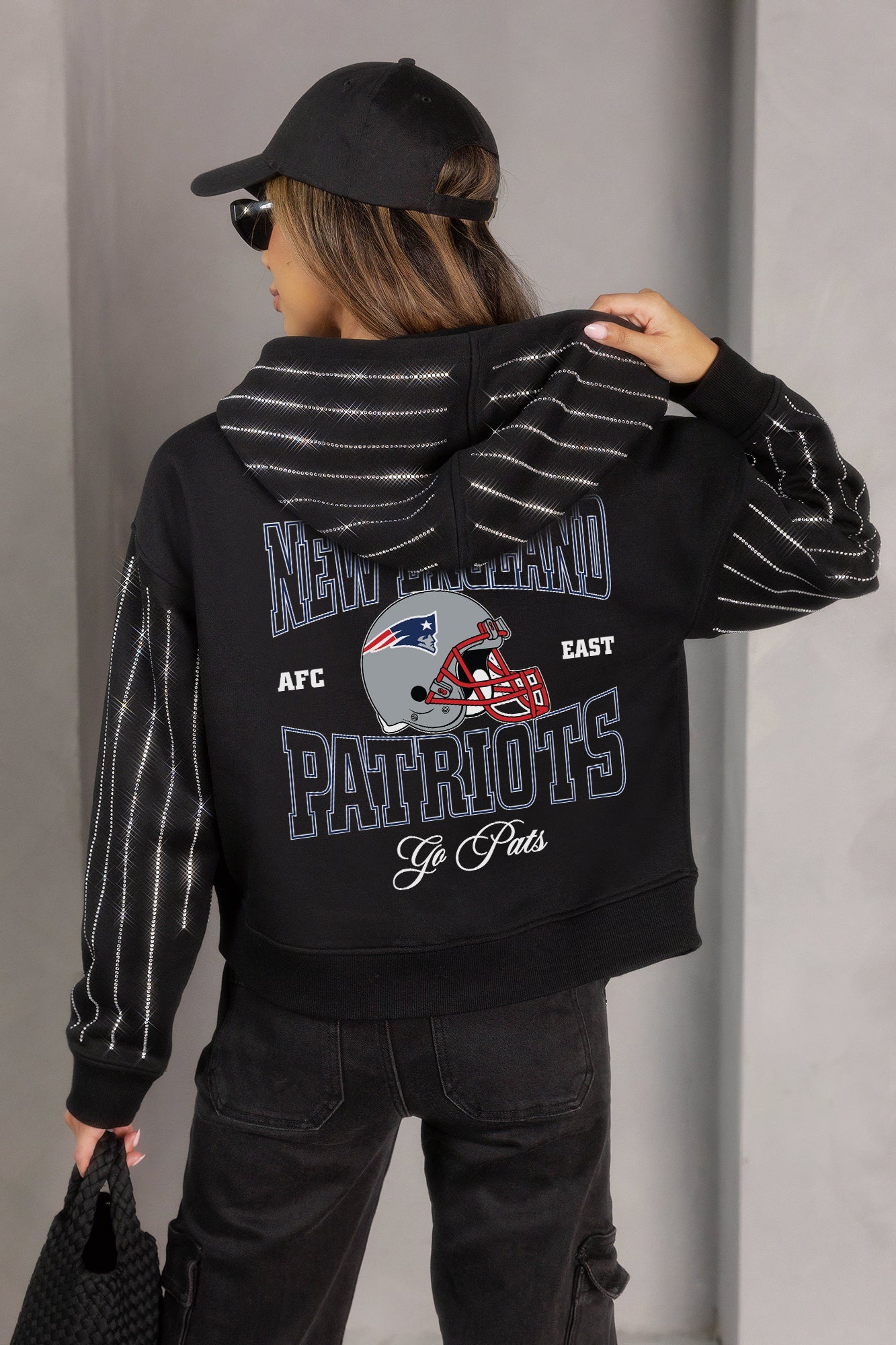 NEW ENGLAND PATRIOTS EYES ON THE PRIZE RHINESTUD STRIPE ZIP HOODIE