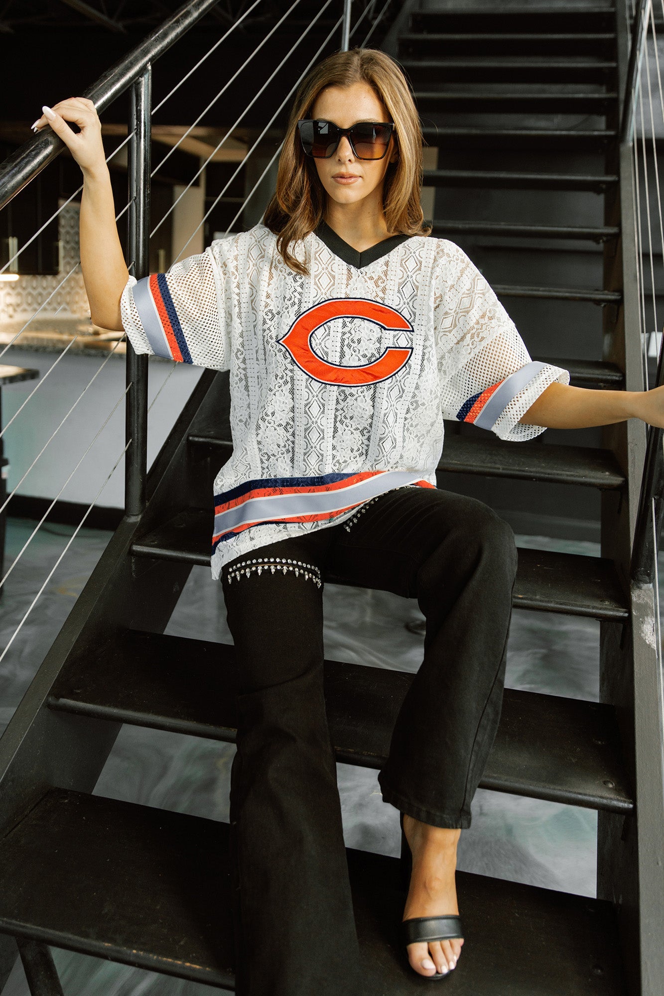 CHICAGO BEARS HIGH NOTE LACE FASHION TOP