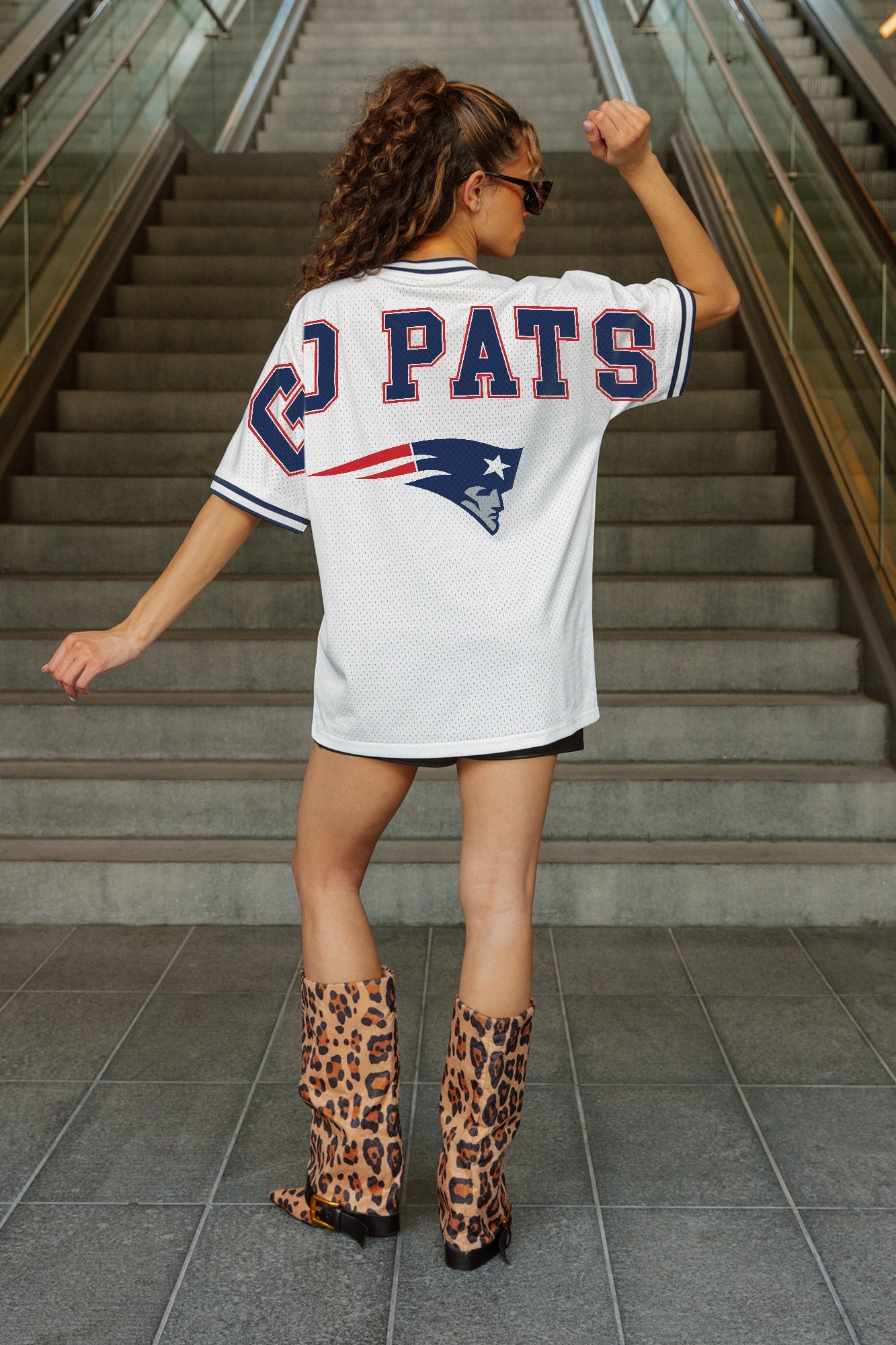 NEW ENGLAND PATRIOTS BELIEVE THE HYPE CREWNECK FASHION JERSEY