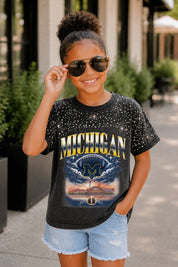 MICHIGAN WOLVERINES SKY'S THE LIMIT KIDS VINTAGE WASH RHINESTONE TEE