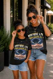 MICHIGAN WOLVERINES SKY'S THE LIMIT KIDS VINTAGE WASH RHINESTONE TEE