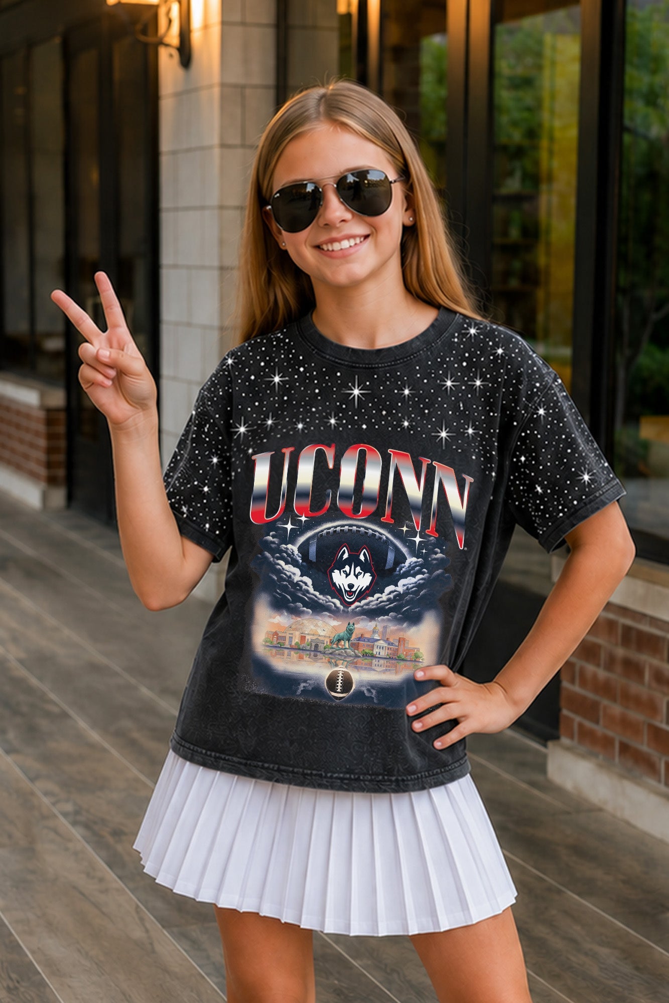 UCONN HUSKIES SKY'S THE LIMIT KIDS VINTAGE WASH RHINESTONE TEE