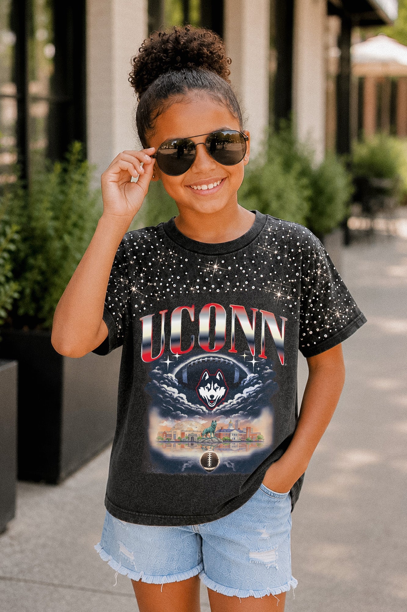 UCONN HUSKIES SKY'S THE LIMIT KIDS VINTAGE WASH RHINESTONE TEE