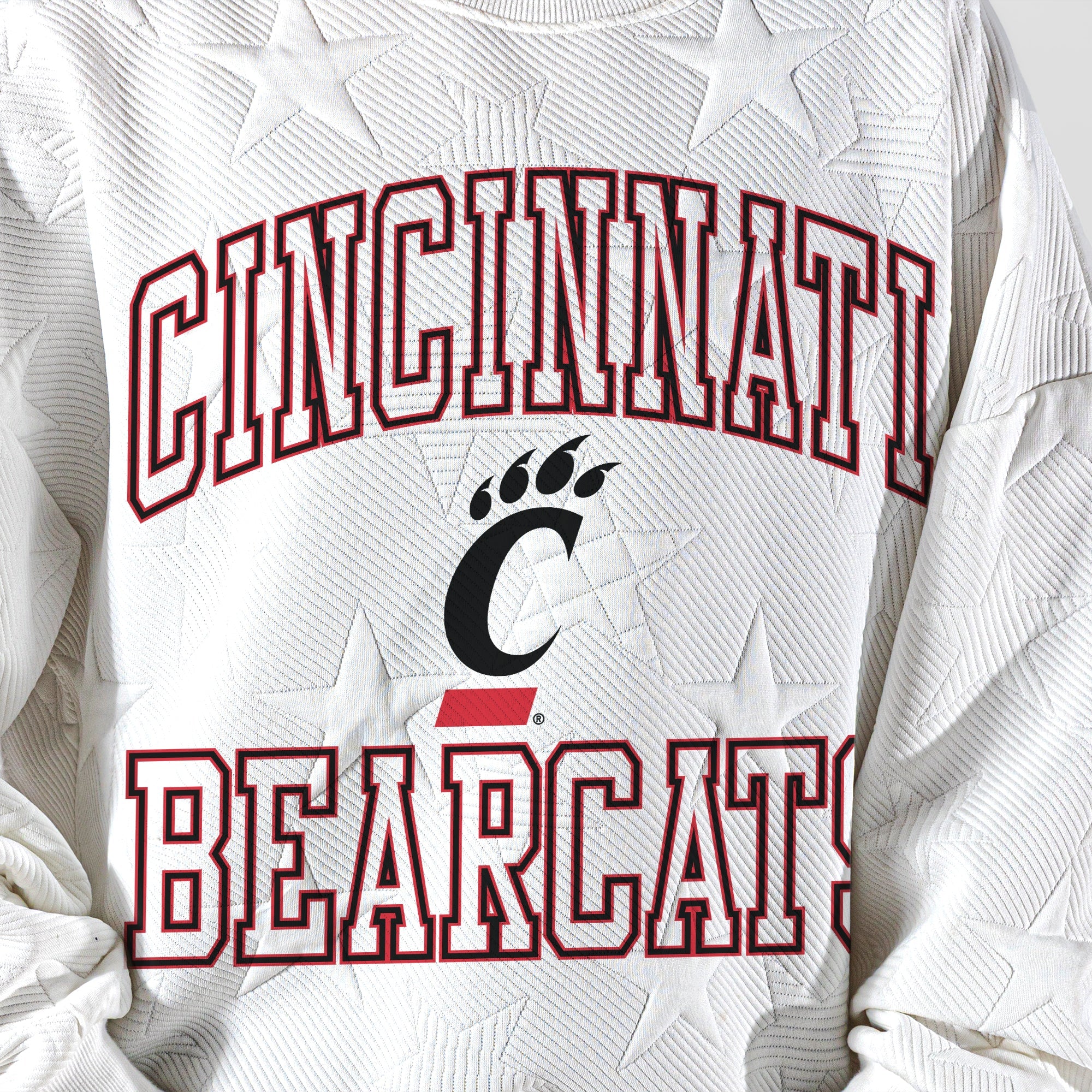 CINCINNATI BEARCATS BIG PLAY ENERGY KIDS EMBOSSED STAR CREWNECK