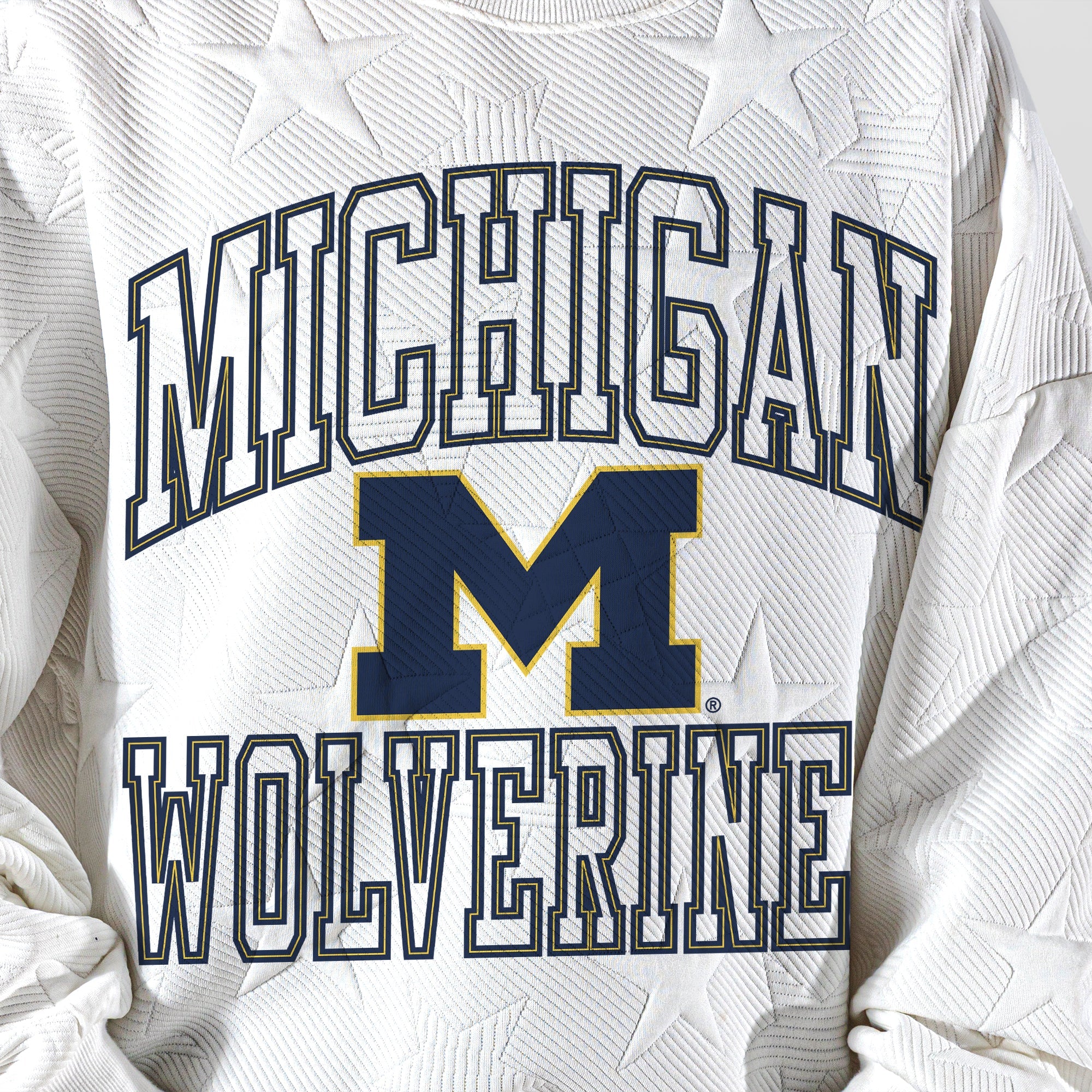 MICHIGAN WOLVERINES BIG PLAY ENERGY KIDS EMBOSSED STAR CREWNECK