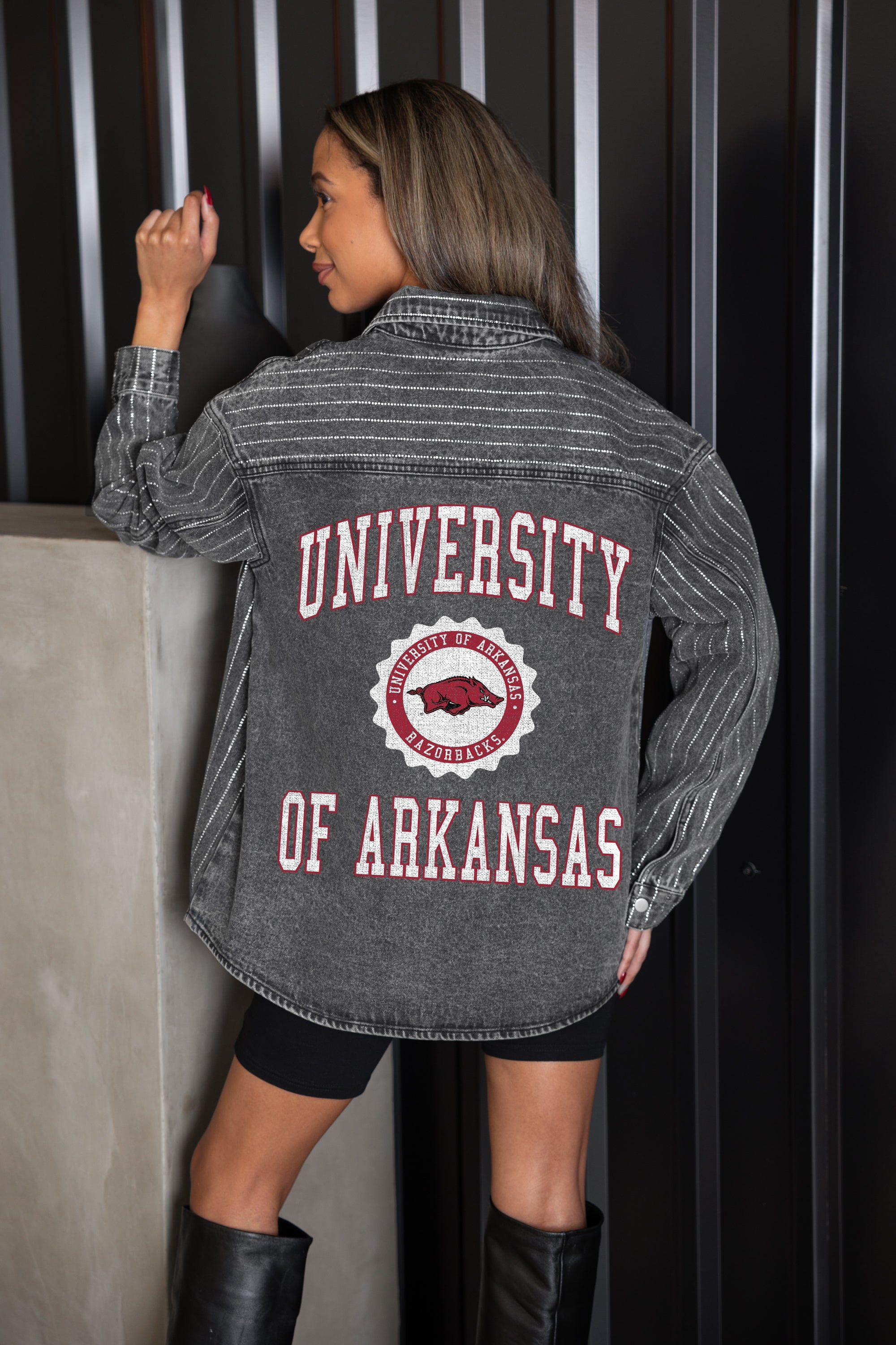 ARKANSAS RAZORBACKS STYLES THE LIMIT MICRO-RHINESTONE DENIM OVERSHIRT IN BLACK