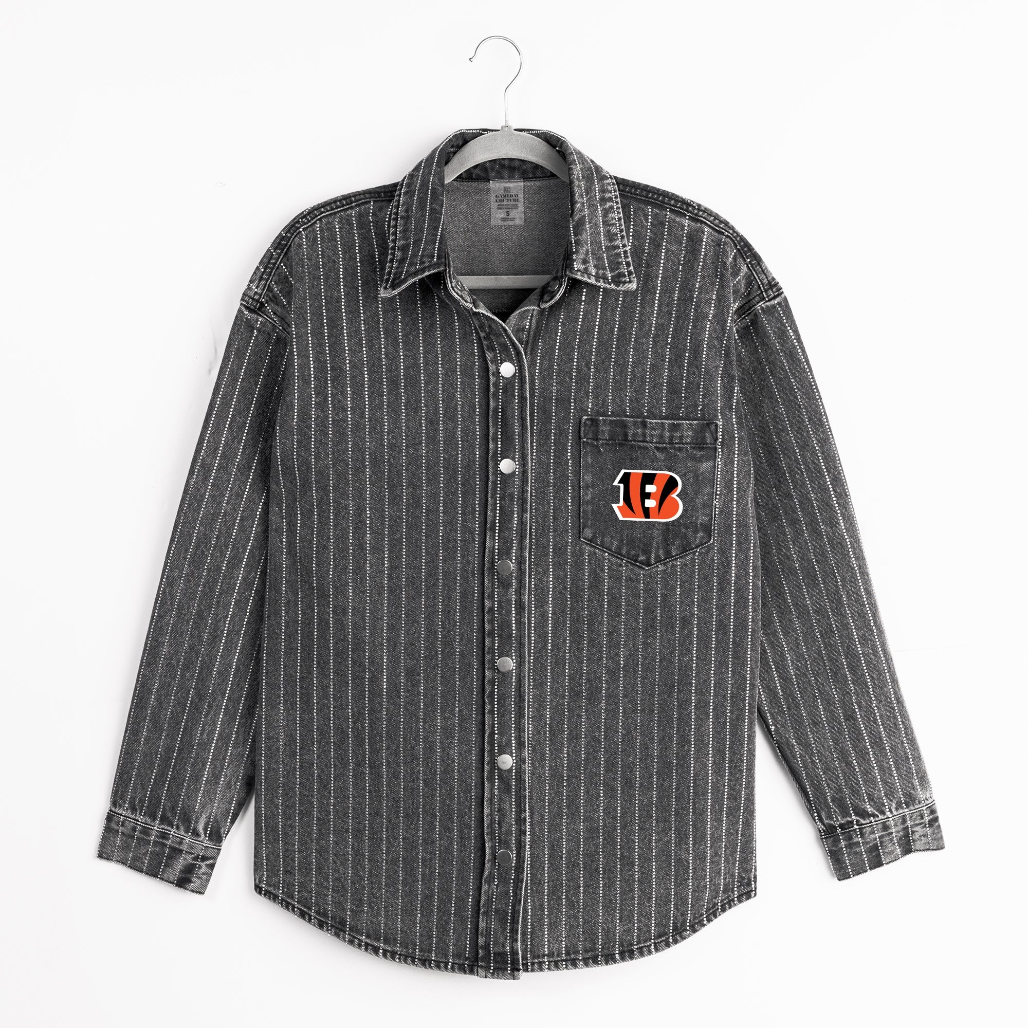 CINCINNATI BENGALS STYLES THE LIMIT MICRO-RHINESTONE DENIM OVERSHIRT IN BLACK