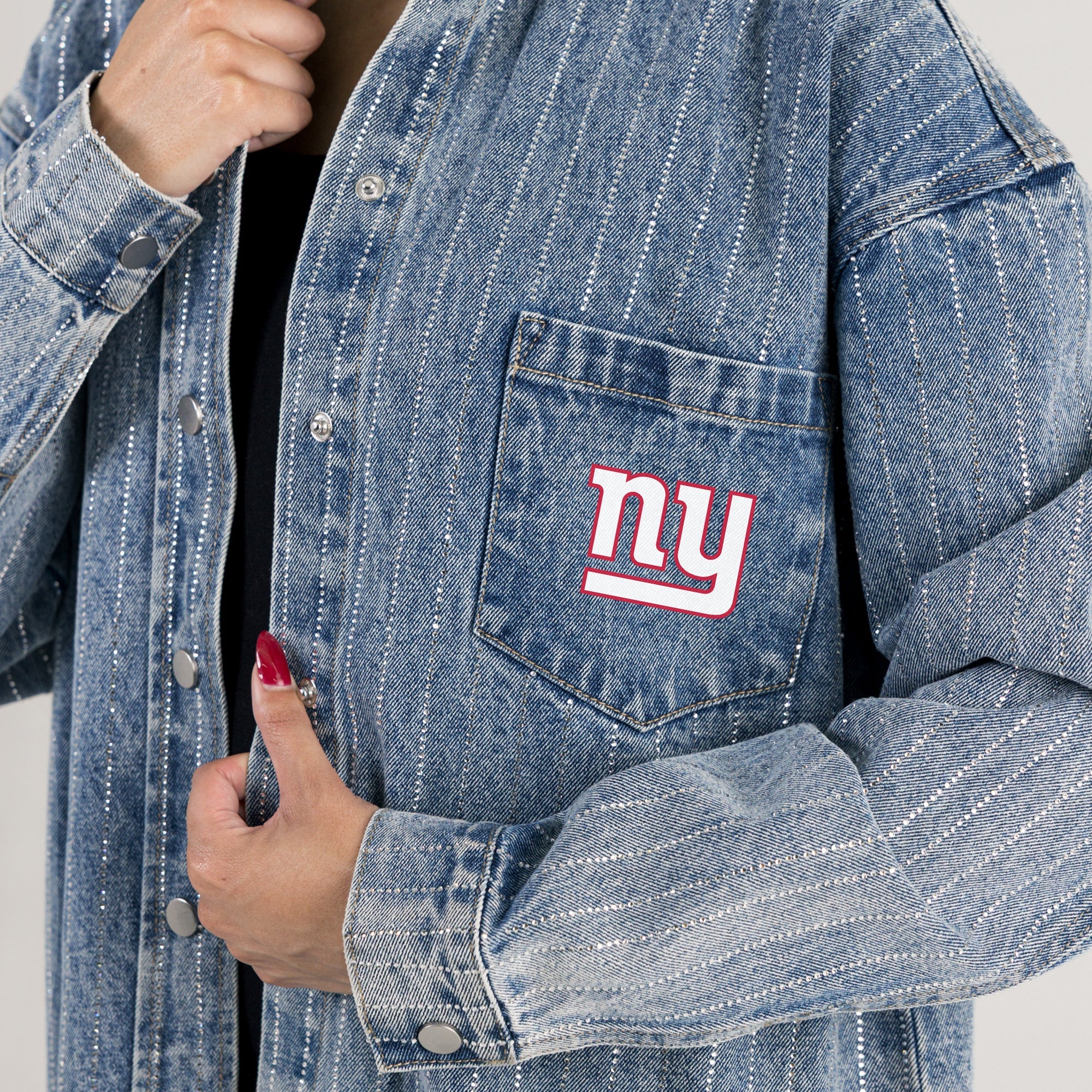 NEW YORK GIANTS STYLES THE LIMIT MICRO-RHINESTONE DENIM OVERSHIRT