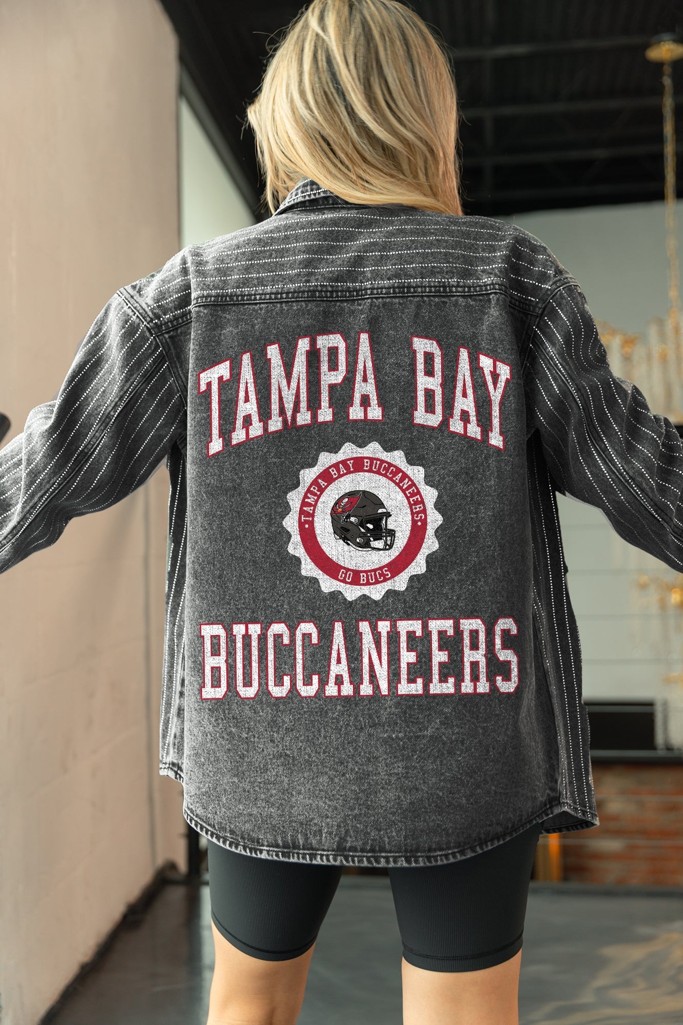 TAMPA BAY BUCCANEERS STYLES THE LIMIT MICRO-RHINESTONE DENIM OVERSHIRT IN BLACK