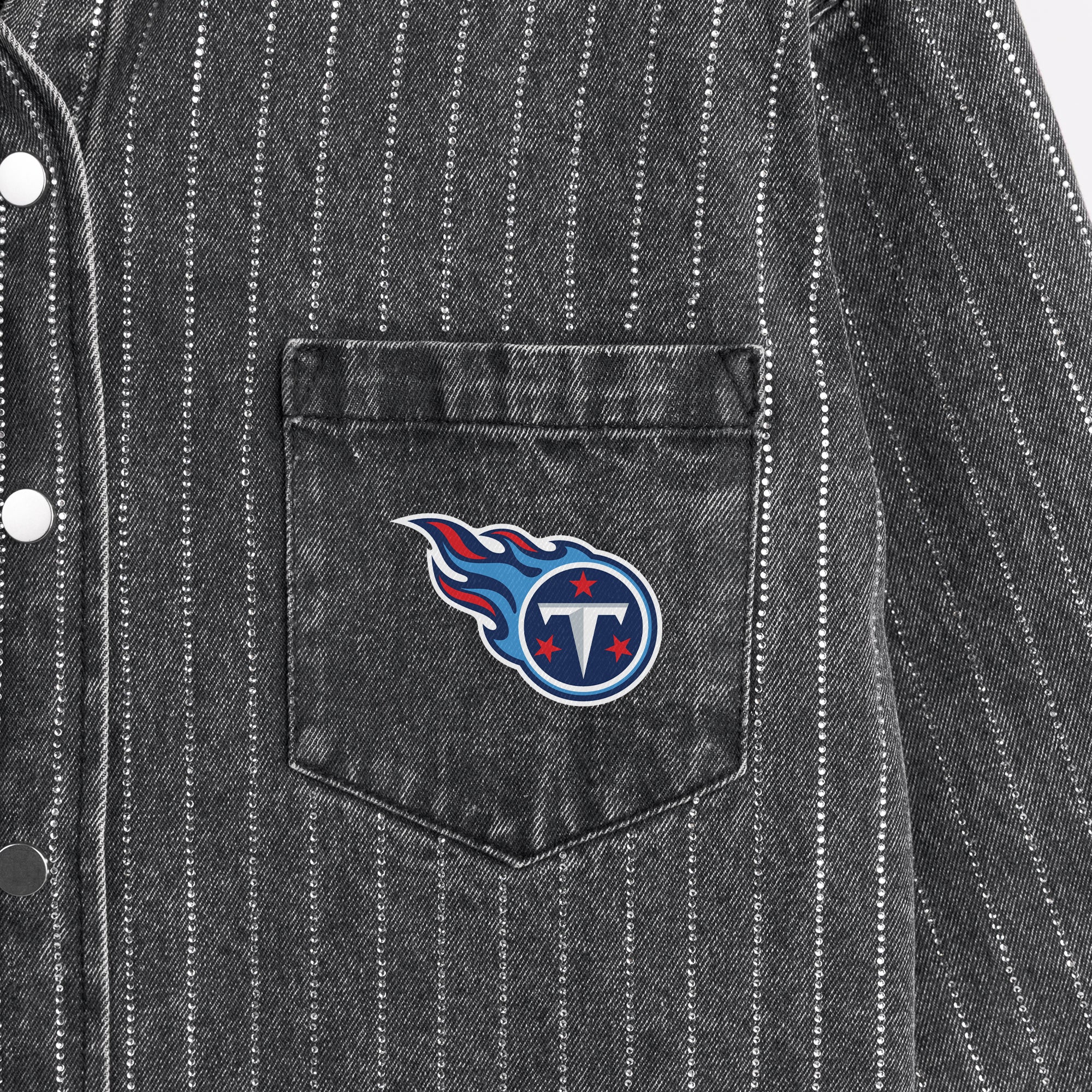 TENNESSEE TITANS STYLES THE LIMIT MICRO-RHINESTONE DENIM OVERSHIRT IN BLACK
