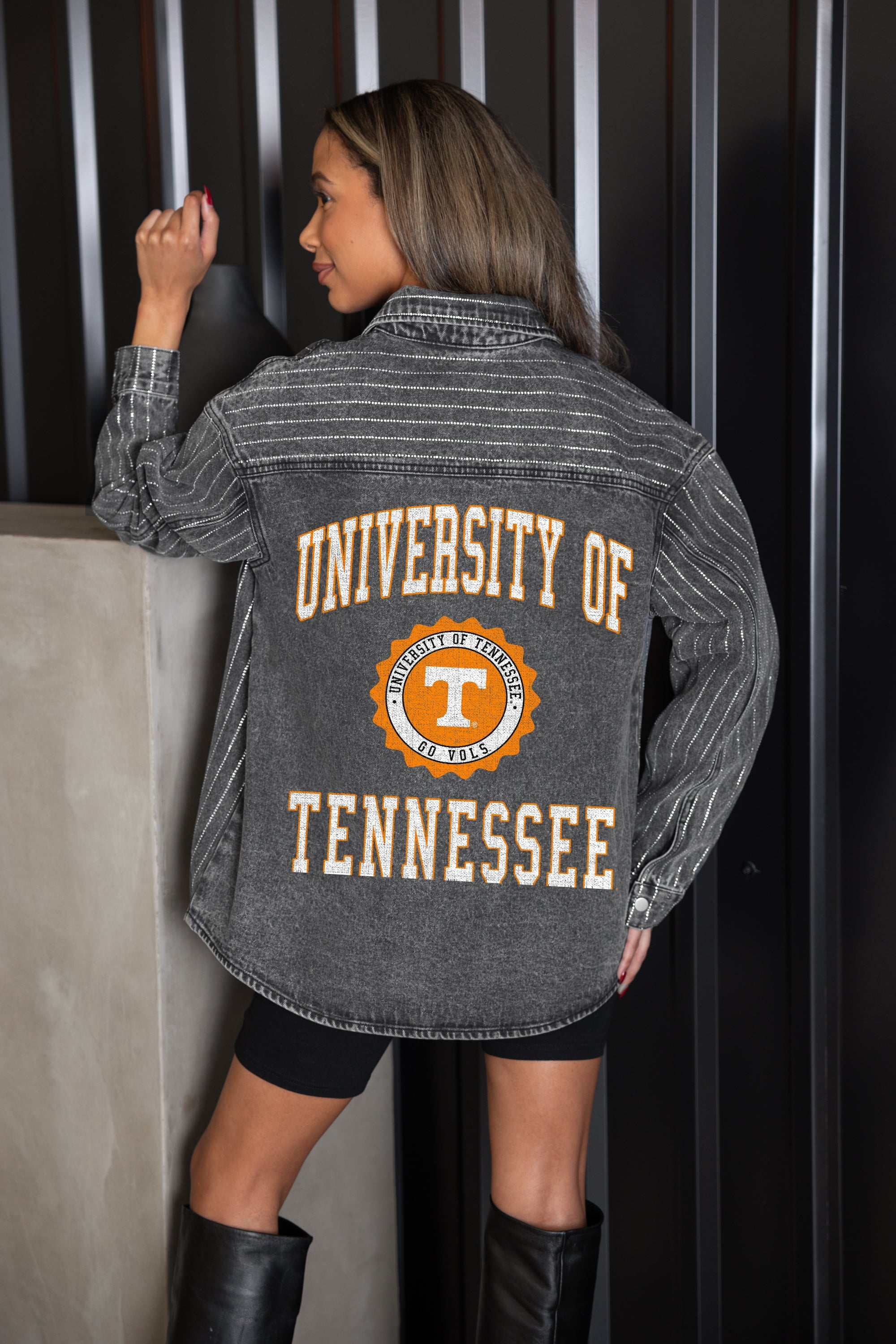 TENNESSEE VOLUNTEERS STYLES THE LIMIT MICRO-RHINESTONE DENIM OVERSHIRT IN BLACK