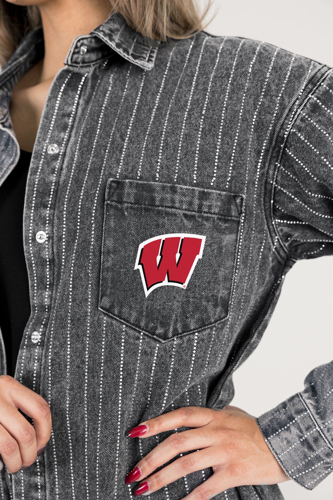 WISCONSIN BADGERS STYLES THE LIMIT MICRO-RHINESTONE DENIM OVERSHIRT IN BLACK