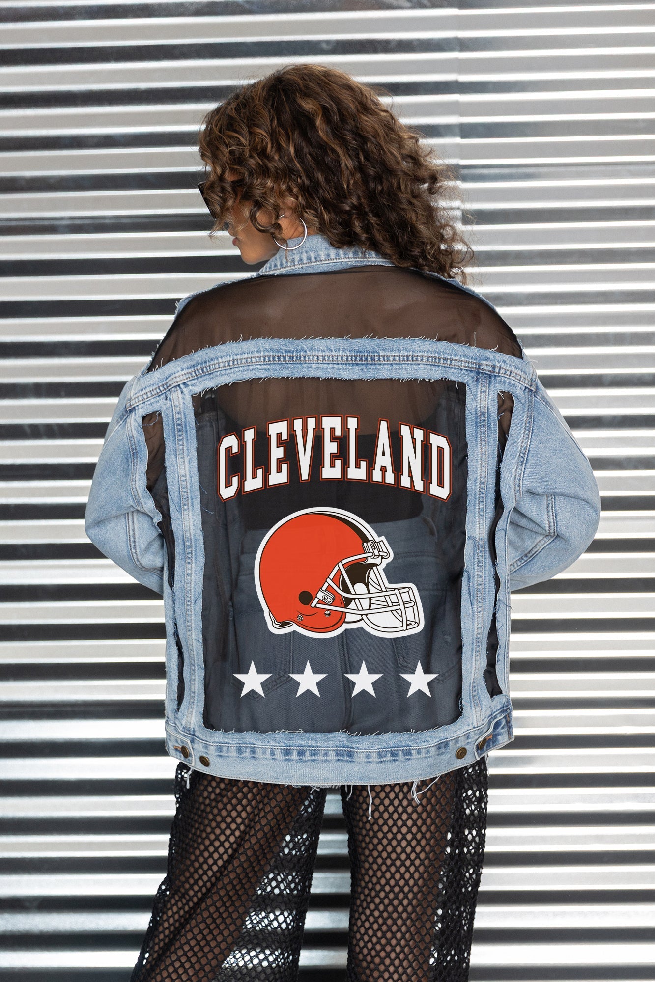 CLEVELAND BROWNS RULE BREAKER DISTRESSED MESH DENIM JACKET