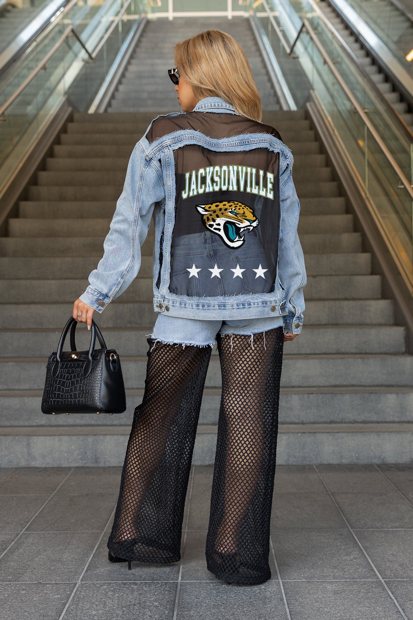 JACKSONVILLE JAGUARS RULE BREAKER DISTRESSED MESH DENIM JACKET
