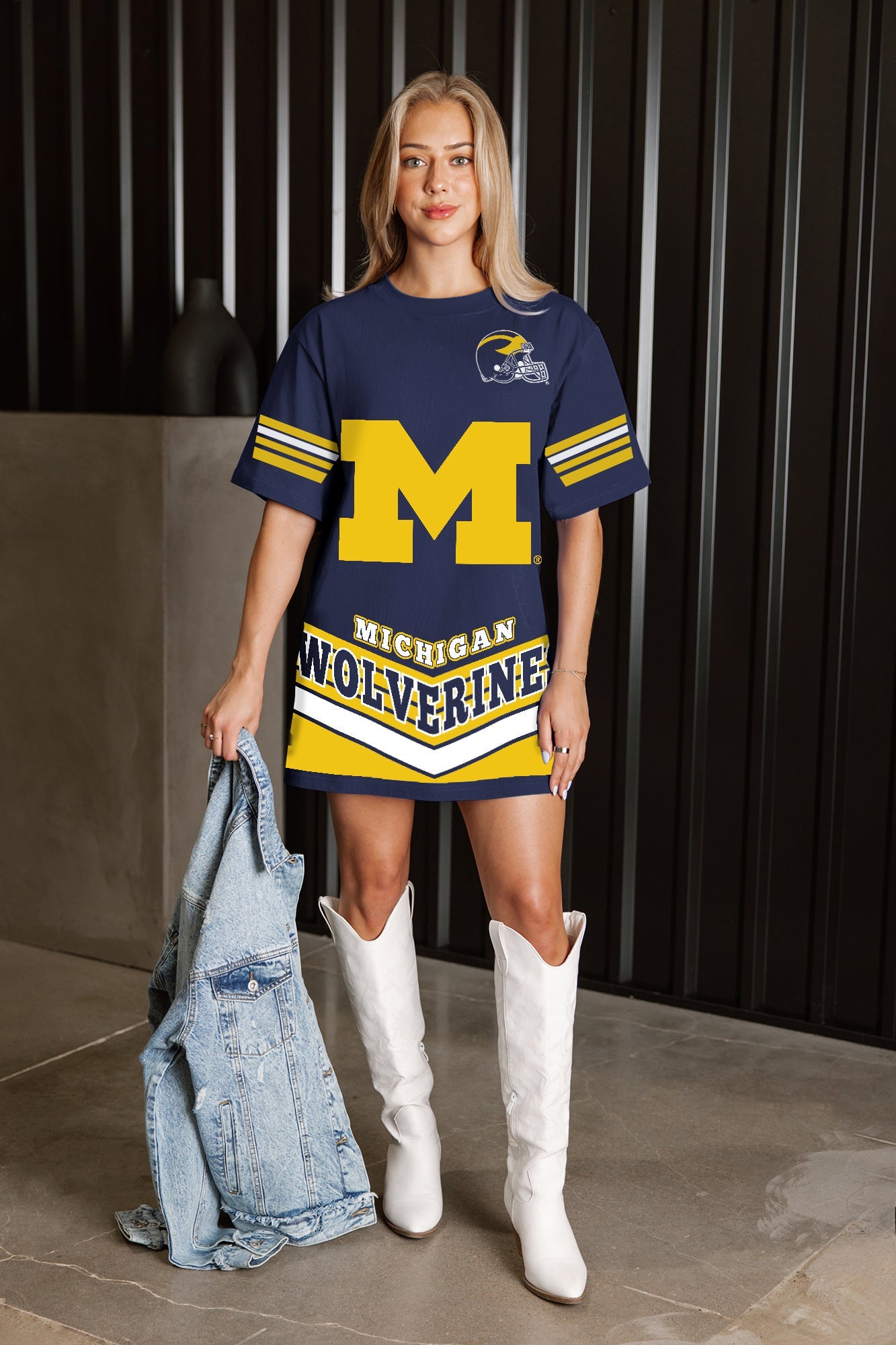 MICHIGAN WOLVERINES PERFECT SCORE RETRO T-SHIRT DRESS