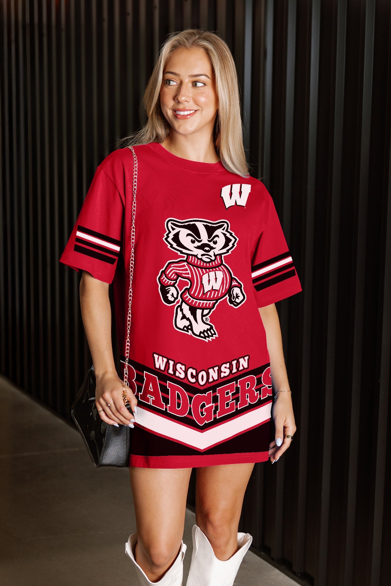 WISCONSIN BADGERS PERFECT SCORE RETRO T-SHIRT DRESS