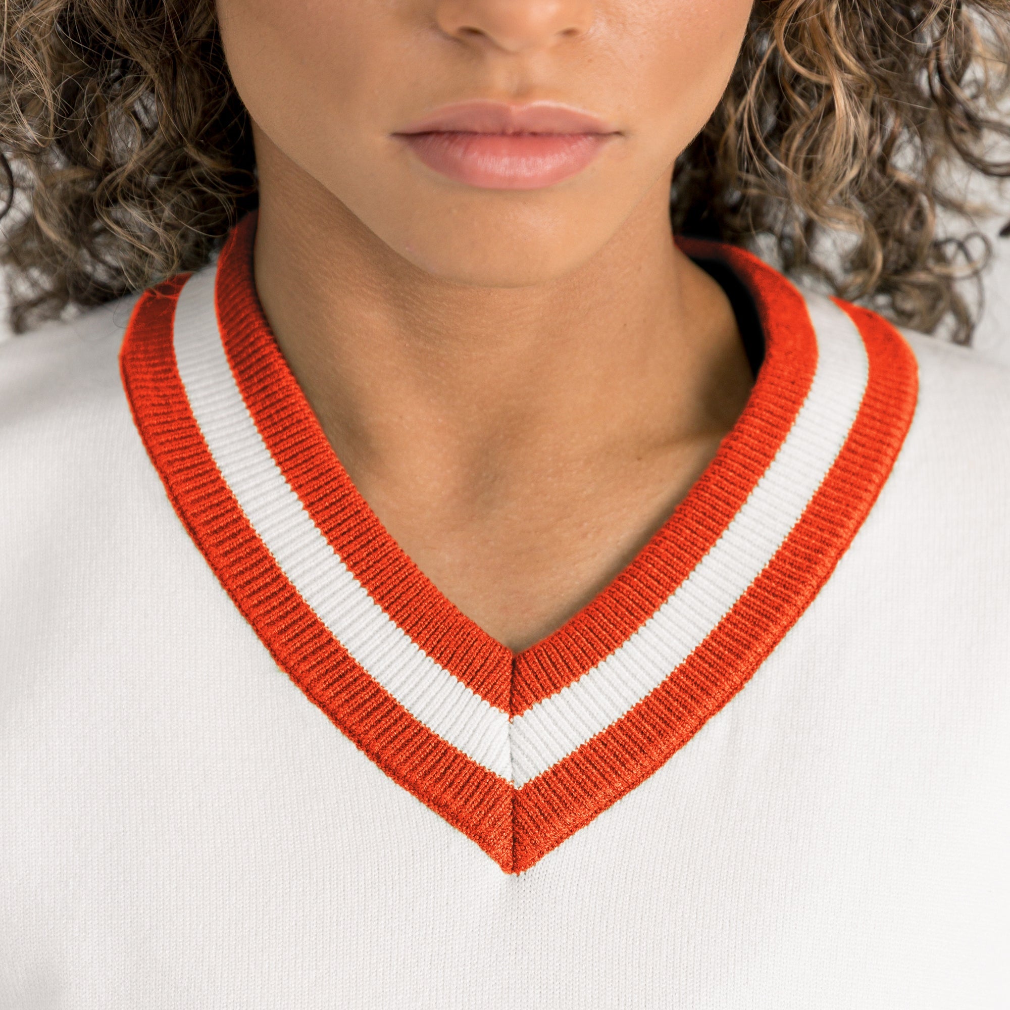 CLEMSON TIGERS INFINITE CHARM VARSITY V-NECK SWEATER