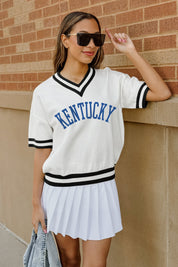KENTUCKY WILDCATS INFINITE CHARM VARSITY V-NECK SWEATER