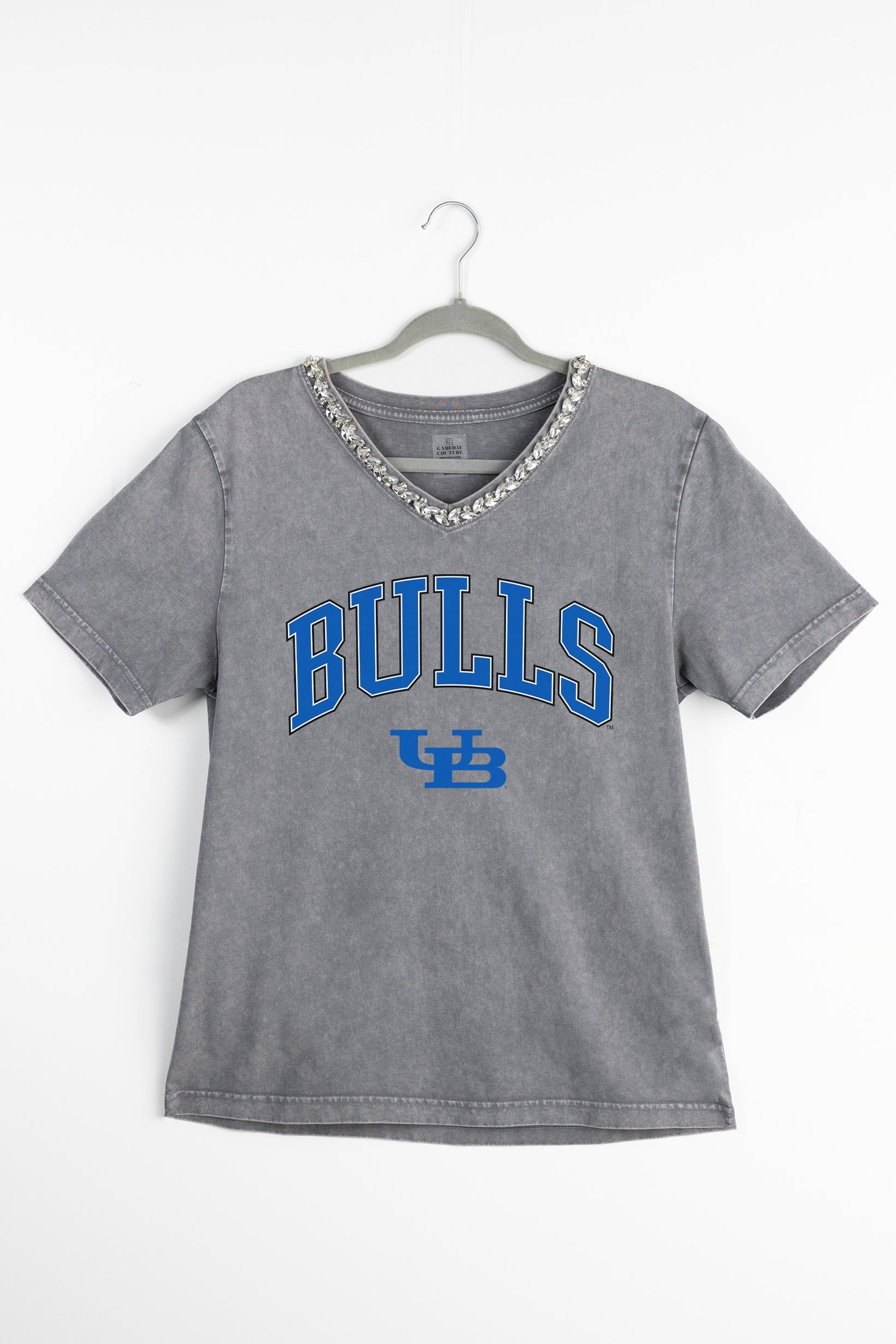 BUFFALO BULLS ICONIC EDGE RHINESTONE TRIM V-NECK TEE