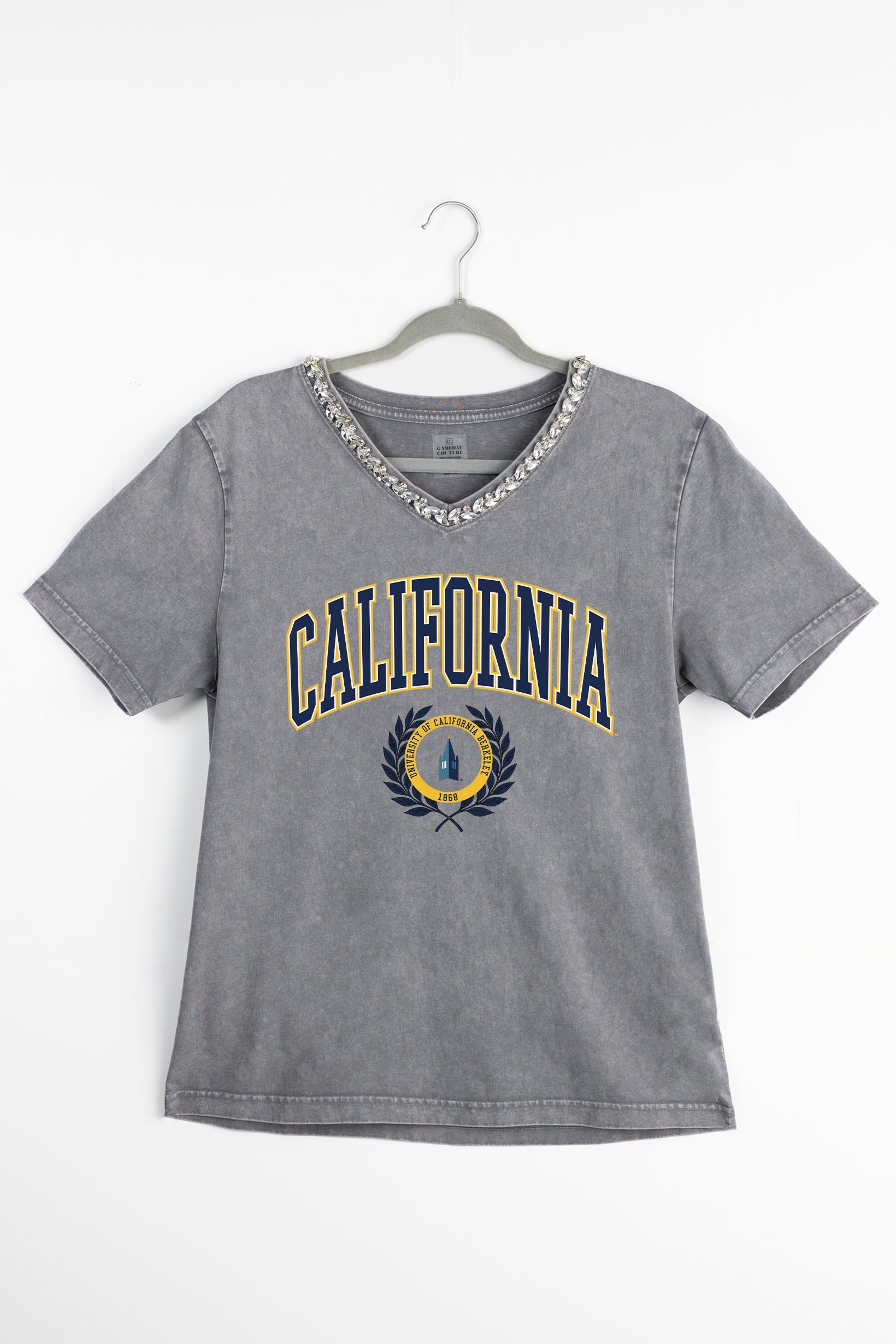 CALIFORNIA GOLDEN BEARS ICONIC EDGE RHINESTONE TRIM V-NECK TEE