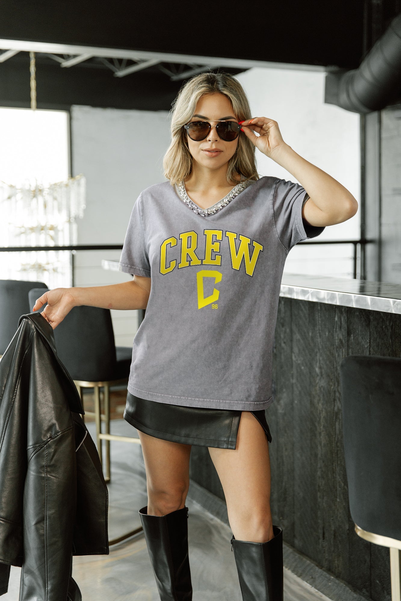 COLUMBUS CREW SC ICONIC EDGE RHINESTONE TRIM V-NECK TEE