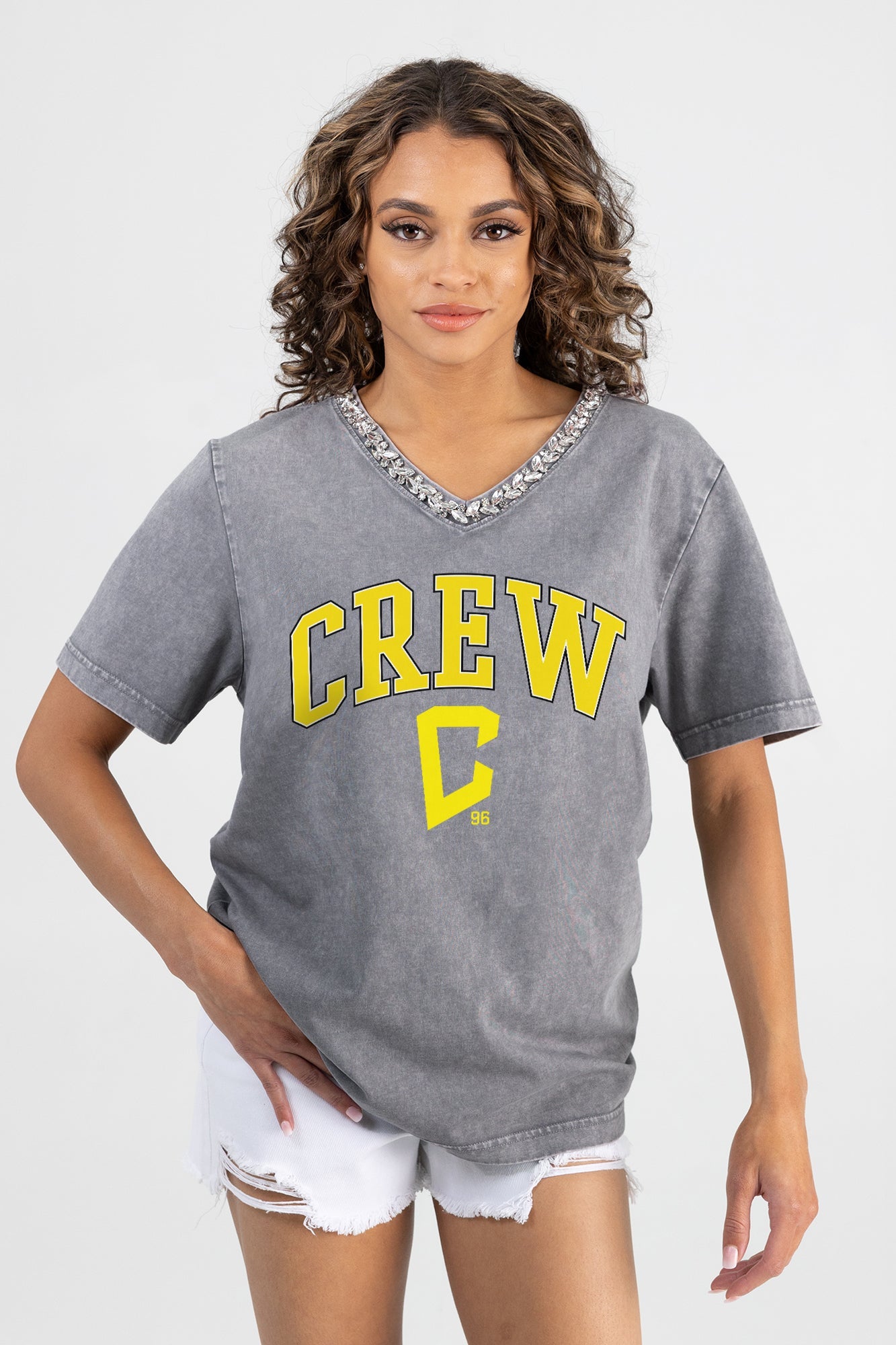 COLUMBUS CREW SC ICONIC EDGE RHINESTONE TRIM V-NECK TEE
