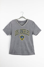 LOS ANGELES GALAXY ICONIC EDGE RHINESTONE TRIM V-NECK TEE
