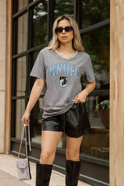 MINNESOTA UNITED ICONIC EDGE RHINESTONE TRIM V-NECK TEE