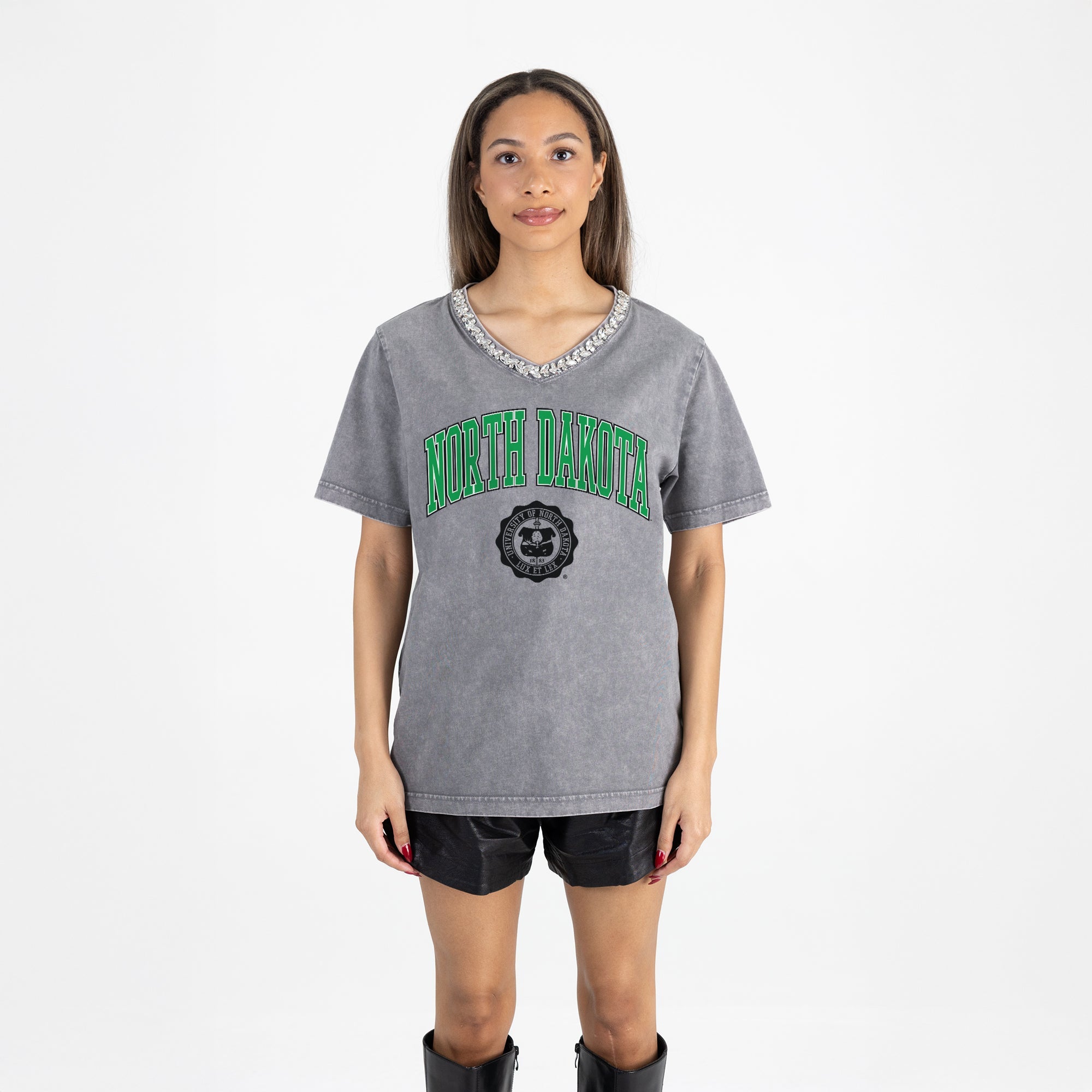 NORTH DAKOTA FIGHTING HAWKS ICONIC EDGE RHINESTONE TRIM V-NECK TEE