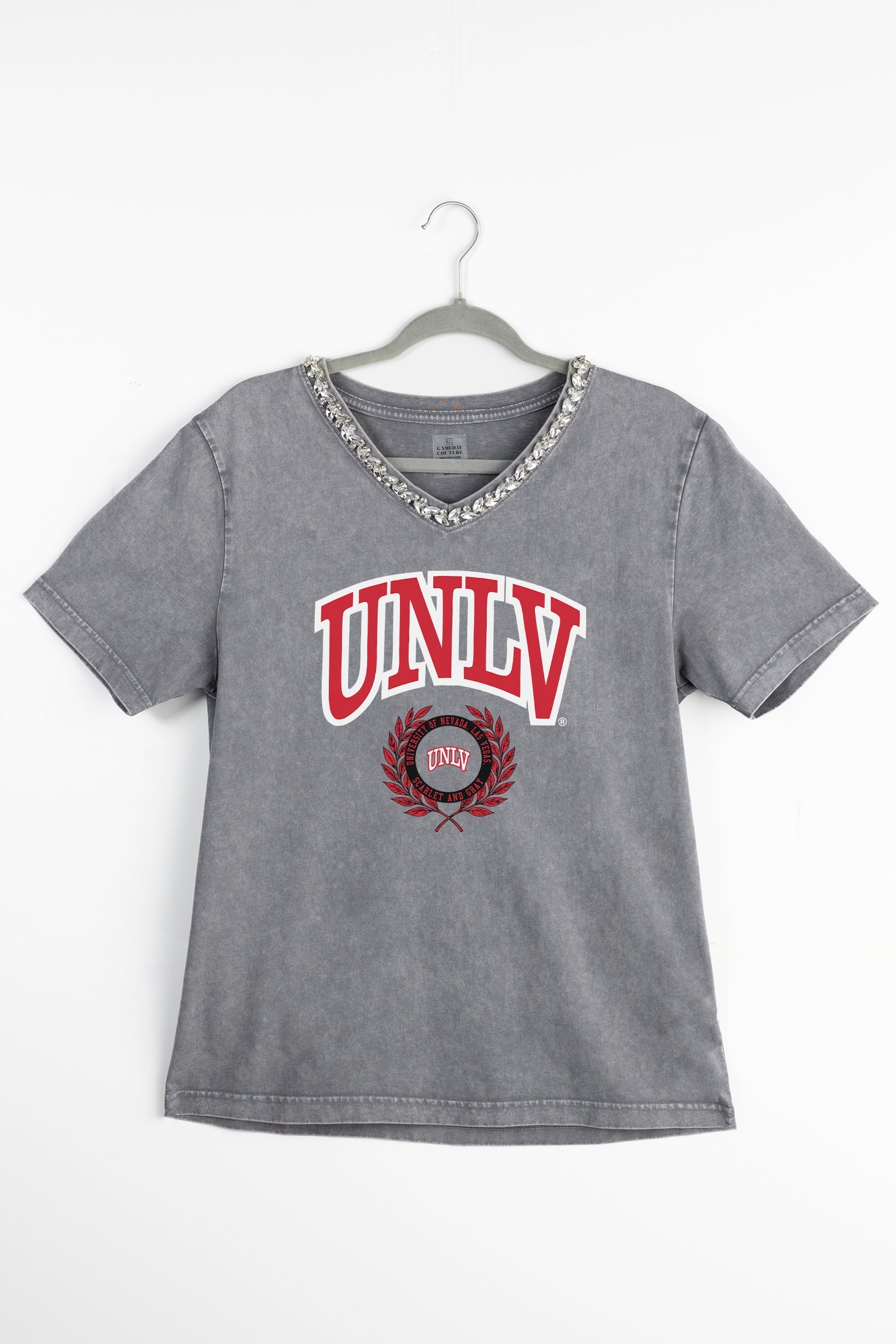 UNLV REBELS ICONIC EDGE RHINESTONE TRIM V-NECK TEE