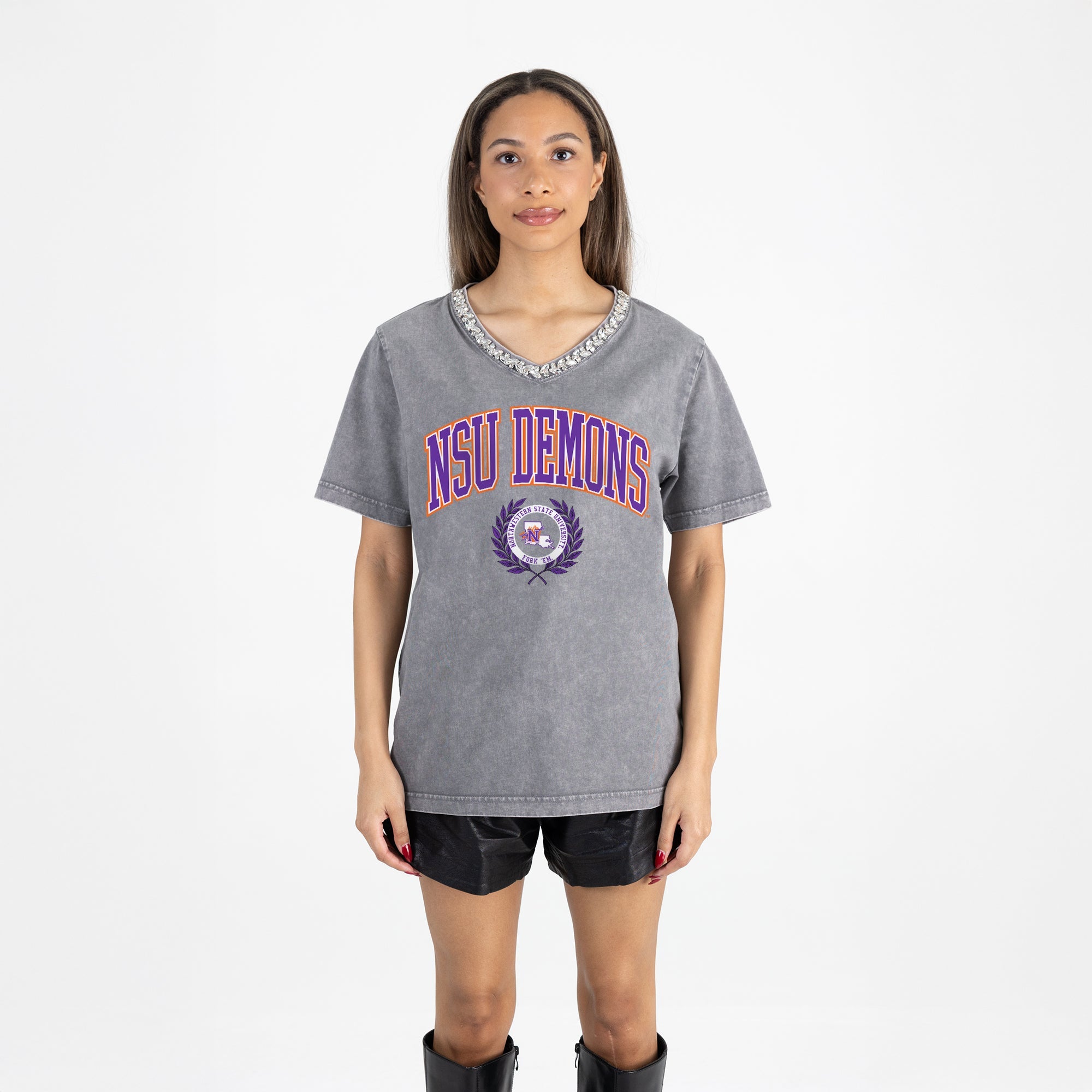 NORTHWESTERN STATE DEMONS ICONIC EDGE RHINESTONE TRIM V-NECK TEE