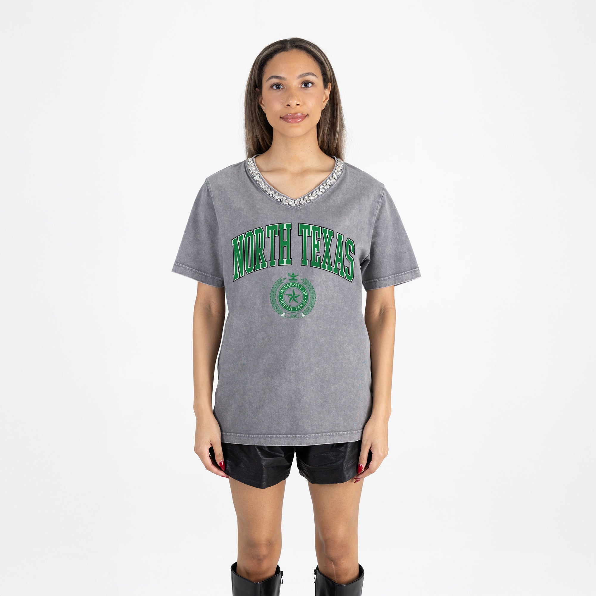 NORTH TEXAS MEAN GREEN ICONIC EDGE RHINESTONE TRIM V-NECK TEE