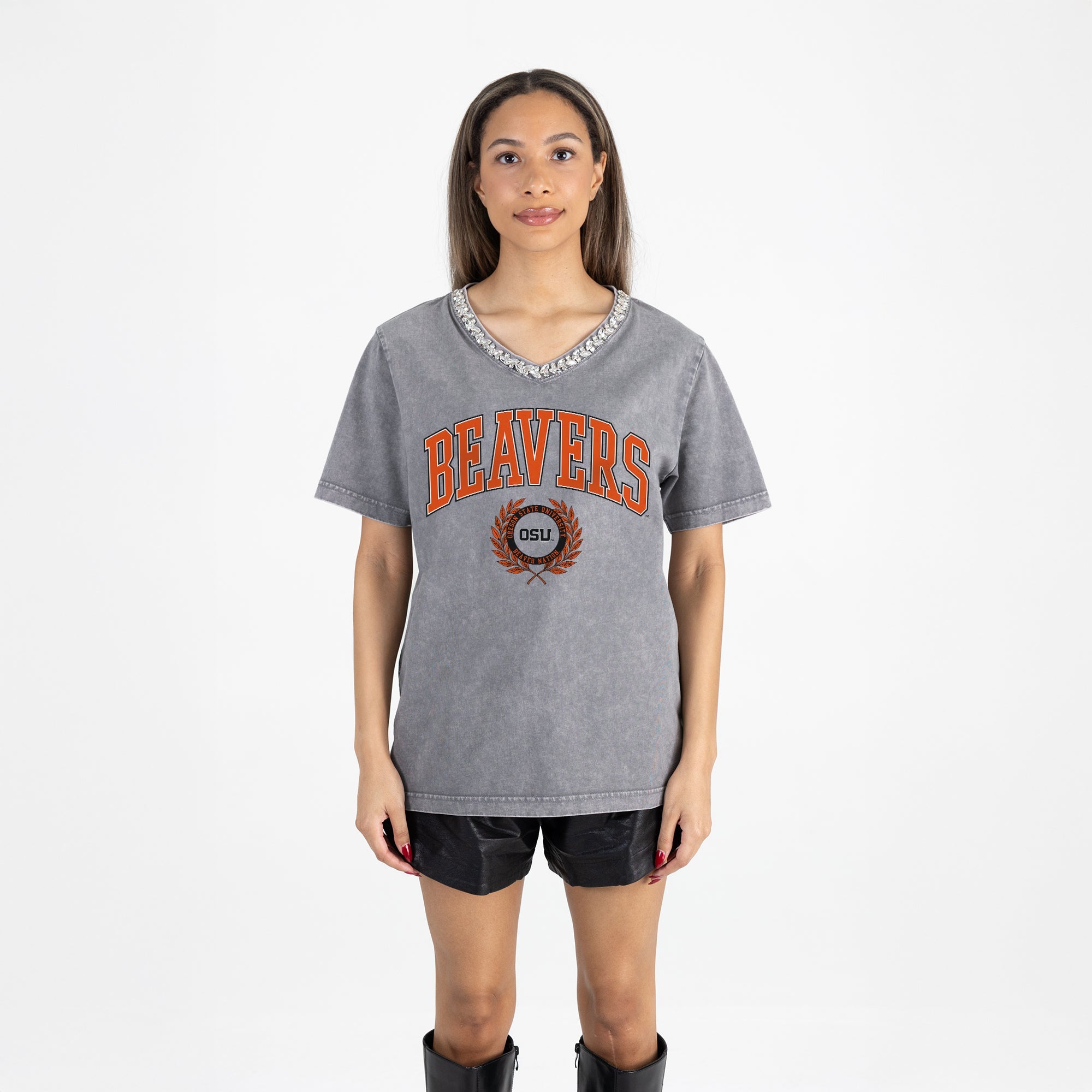 OREGON STATE BEAVERS ICONIC EDGE RHINESTONE TRIM V-NECK TEE