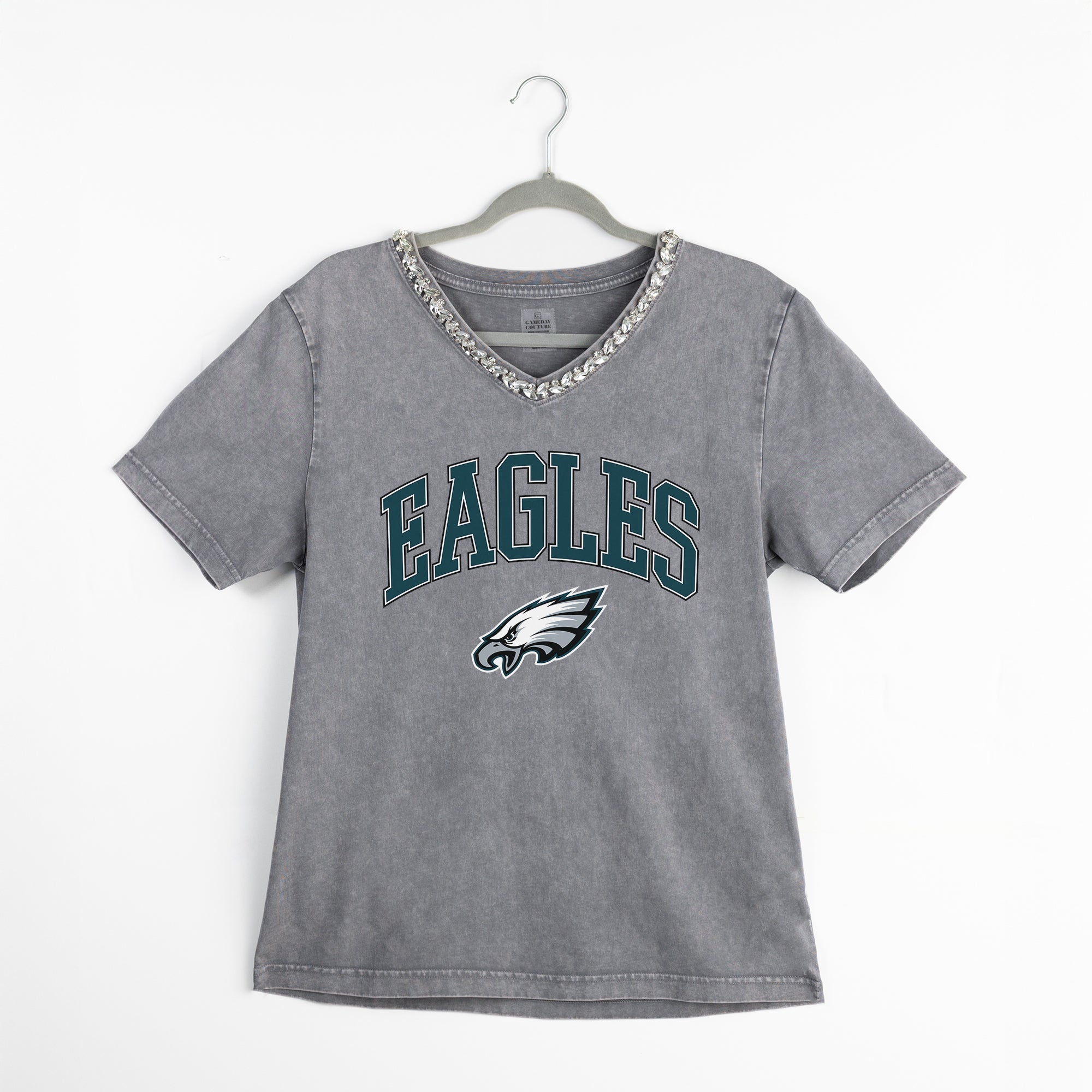 PHILADELPHIA EAGLES ICONIC EDGE RHINESTONE TRIM V-NECK TEE