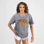 WASHINGTON COMMANDERS ICONIC EDGE RHINESTONE TRIM V-NECK TEE