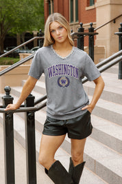 WASHINGTON HUSKIES ICONIC EDGE RHINESTONE TRIM V-NECK TEE