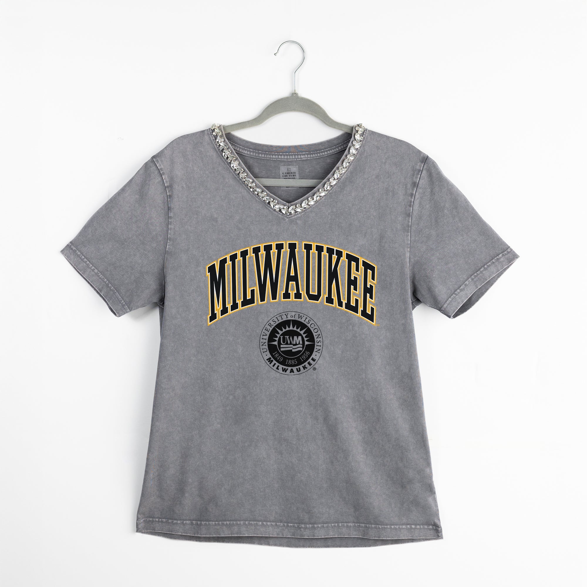 UW-MILWAUKEE PANTHERS ICONIC EDGE RHINESTONE TRIM V-NECK TEE