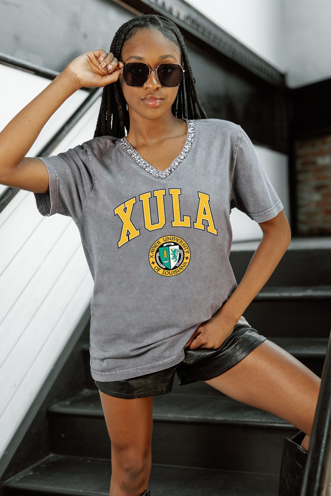 XAVIER UNIVERSITY OF LOUISIANA GOLD ICONIC EDGE RHINESTONE TRIM V-NECK TEE