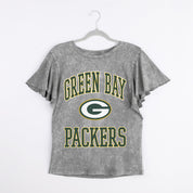 GREEN BAY PACKERS VICTORY MODE FLUTTER SLEEVE TEE IN GREY