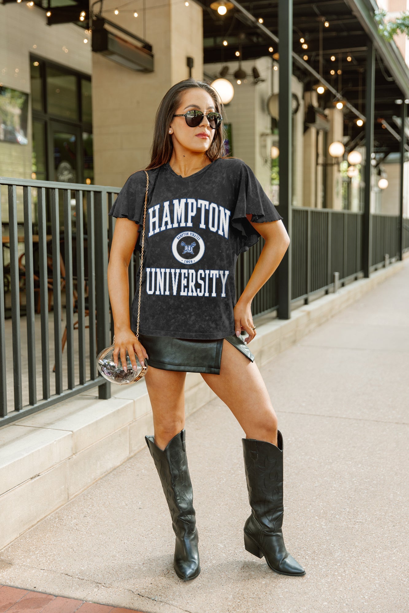 HAMPTON PIRATES VICTORY MODE FLUTTER SLEEVE TEE IN BLACK
