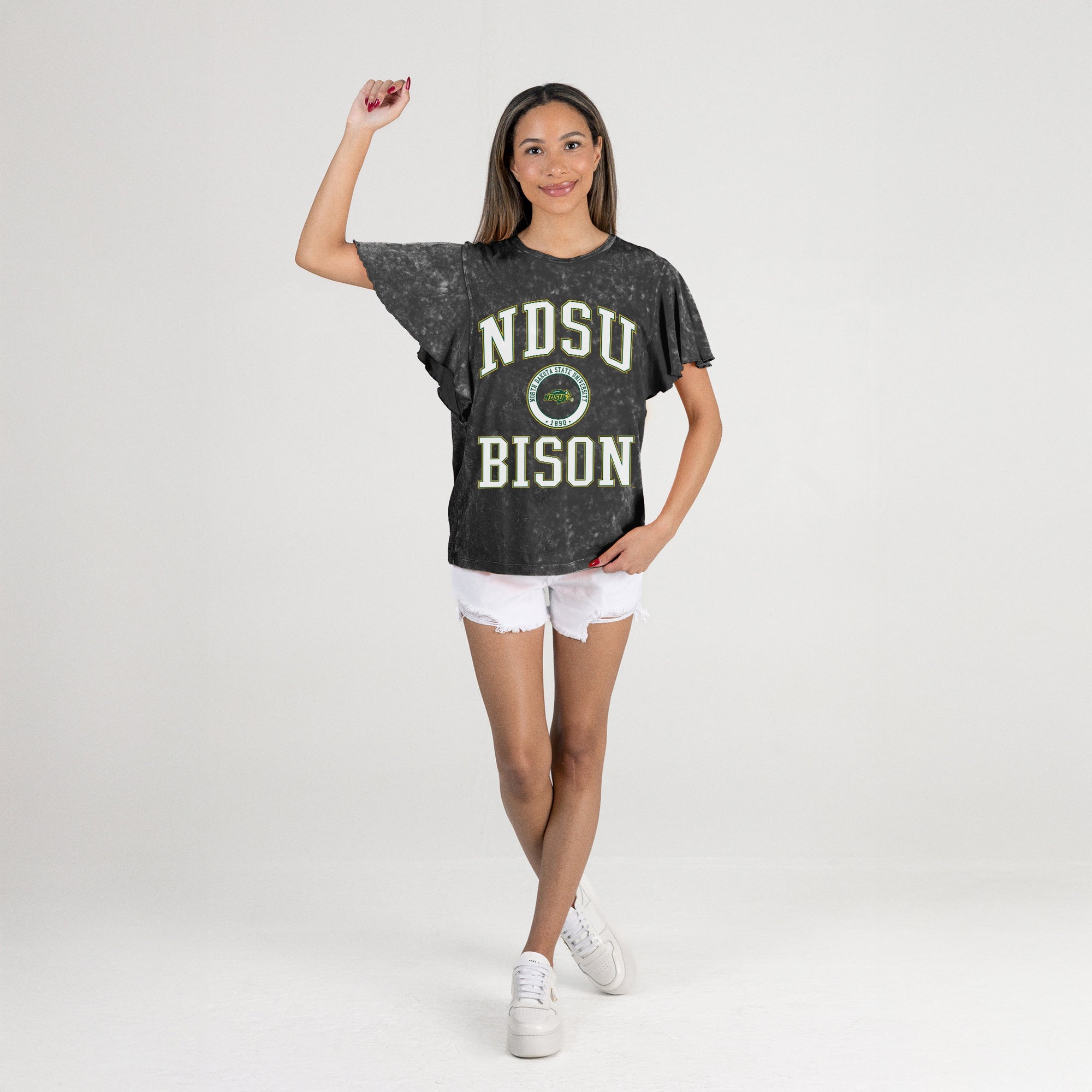 NORTH DAKOTA STATE BISON VICTORY MODE FLUTTER SLEEVE TEE IN BLACK