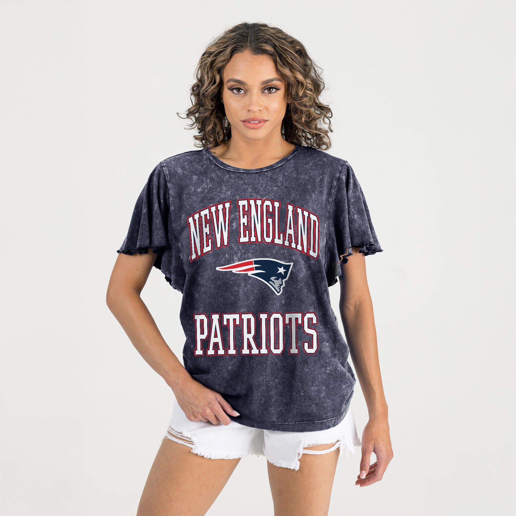 NEW ENGLAND PATRIOTS VICTORY MODE FLUTTER SLEEVE TEE IN NAVY