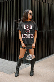 SOUTH DAKOTA COYOTES VICTORY MODE FLUTTER SLEEVE TEE IN BLACK