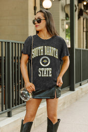 SOUTH DAKOTA STATE JACKRABBITS VICTORY MODE FLUTTER SLEEVE TEE IN BLACK