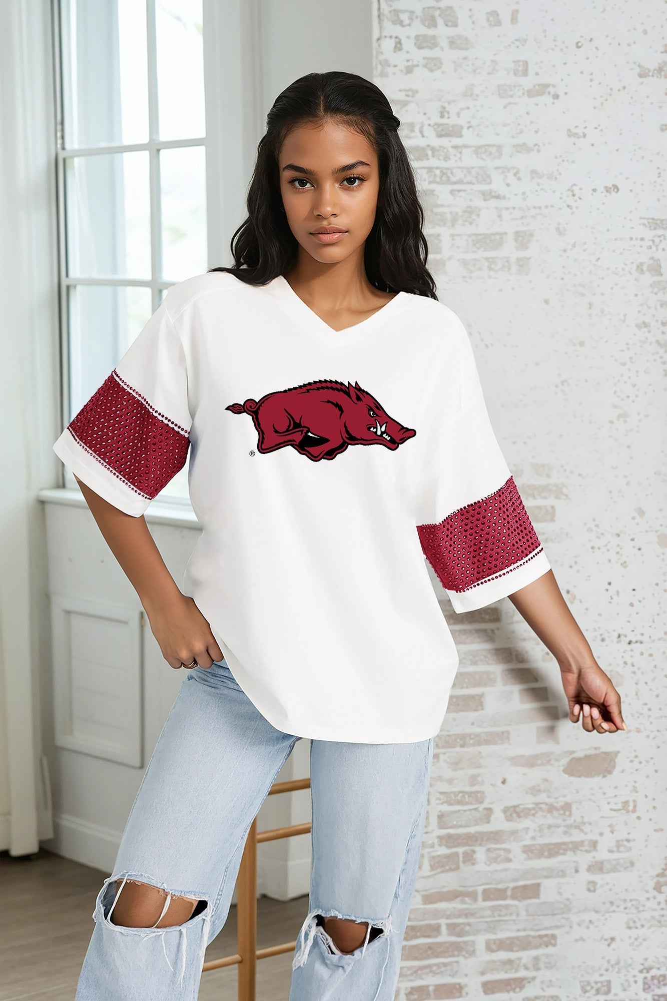 ARKANSAS RAZORBACKS DOMINANCE RHINESTONE STRIPE VARSITY TEE