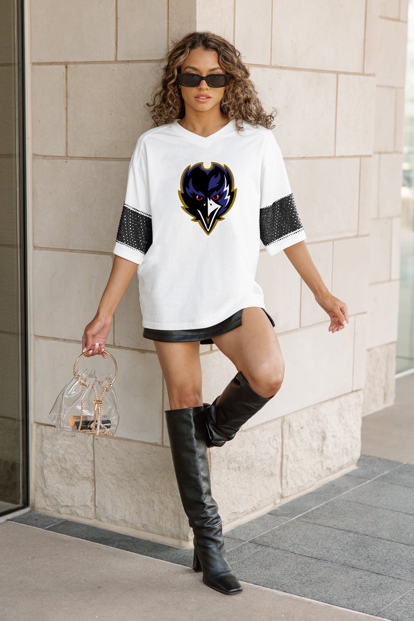 BALTIMORE RAVENS DOMINANCE RHINESTONE STRIPE VARSITY TEE