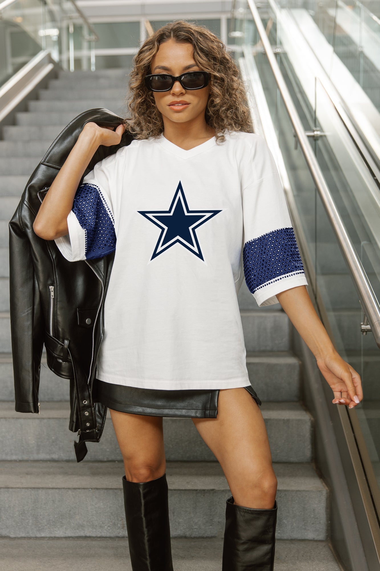DALLAS COWBOYS DOMINANCE RHINESTONE STRIPE VARSITY TEE