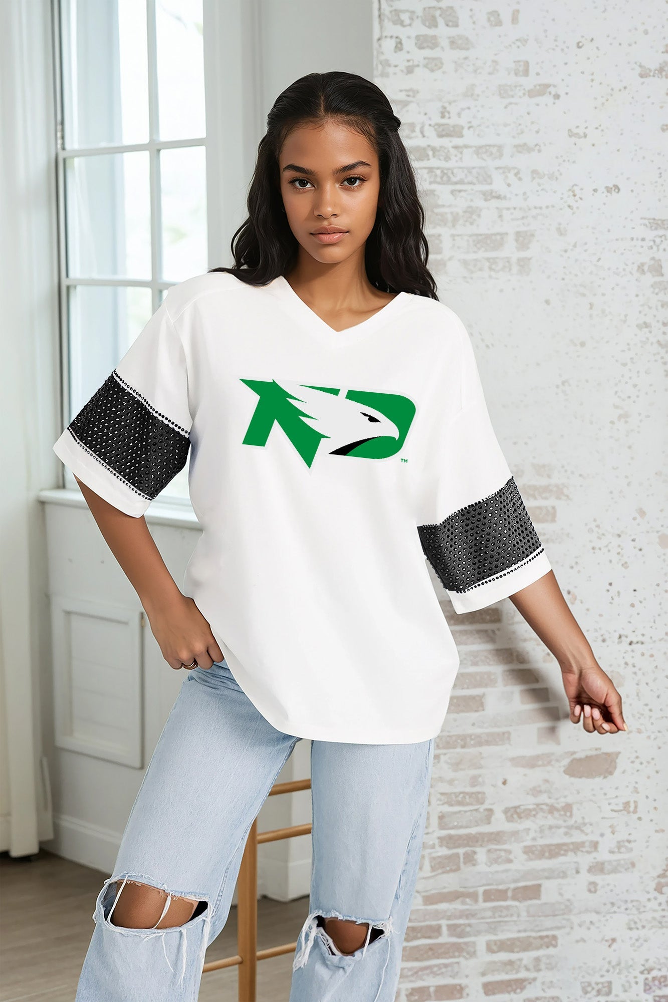 NORTH DAKOTA FIGHTING HAWKS DOMINANCE RHINESTONE STRIPE VARSITY TEE