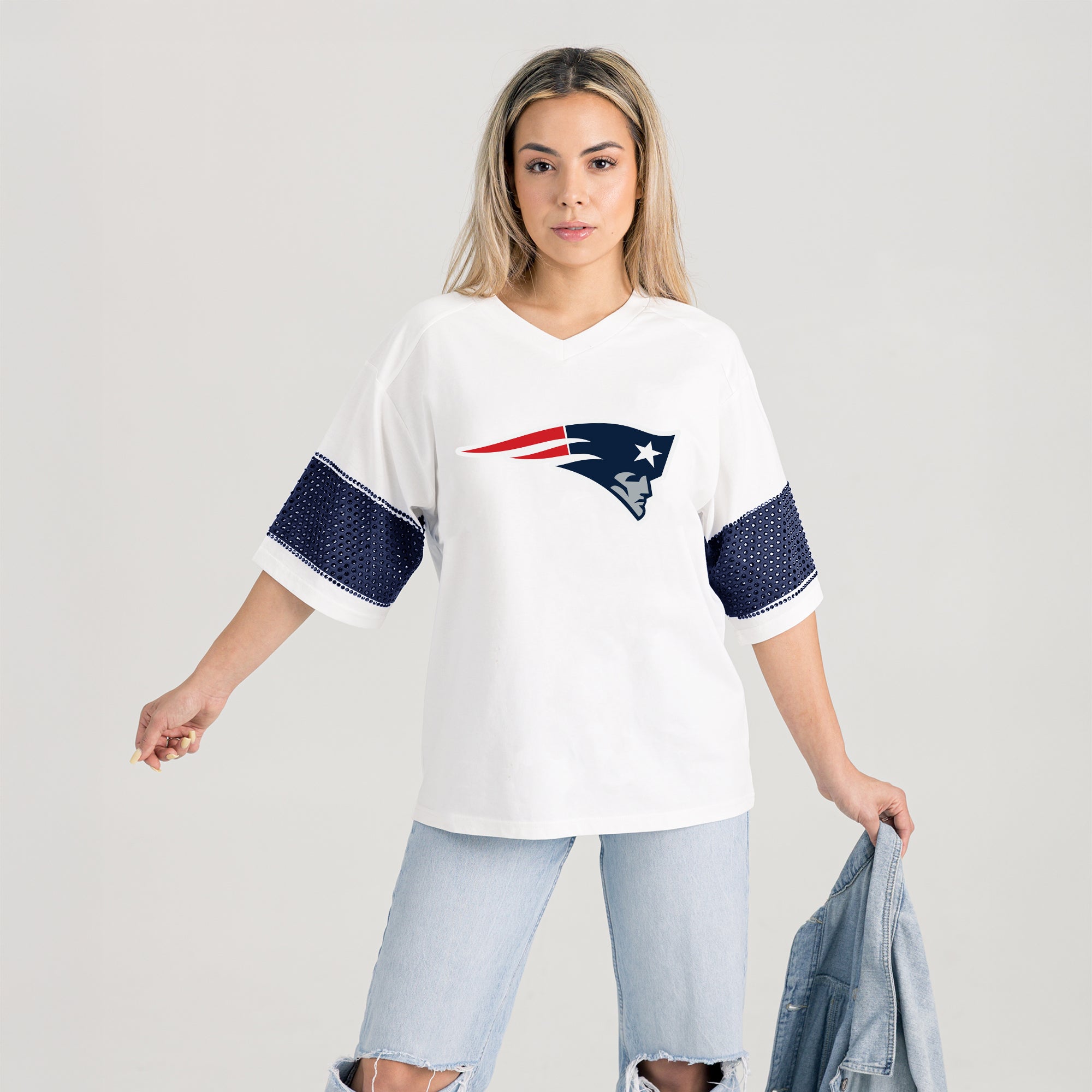 NEW ENGLAND PATRIOTS DOMINANCE RHINESTONE STRIPE VARSITY TEE