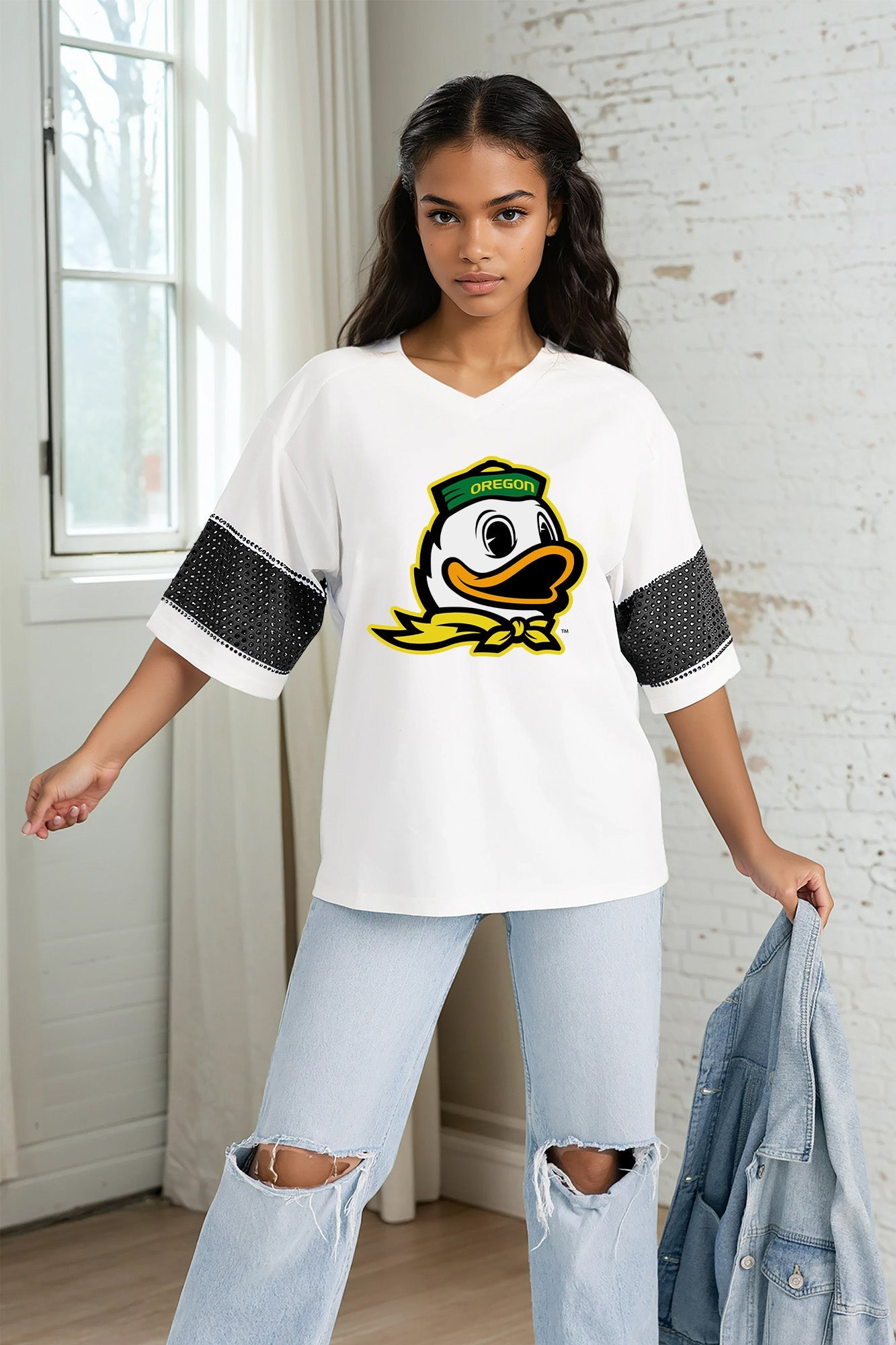 OREGON DUCKS DOMINANCE RHINESTONE STRIPE VARSITY TEE